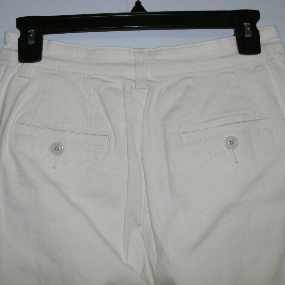 Lee Stretchy Capri Jeans - Picture 4 of 5